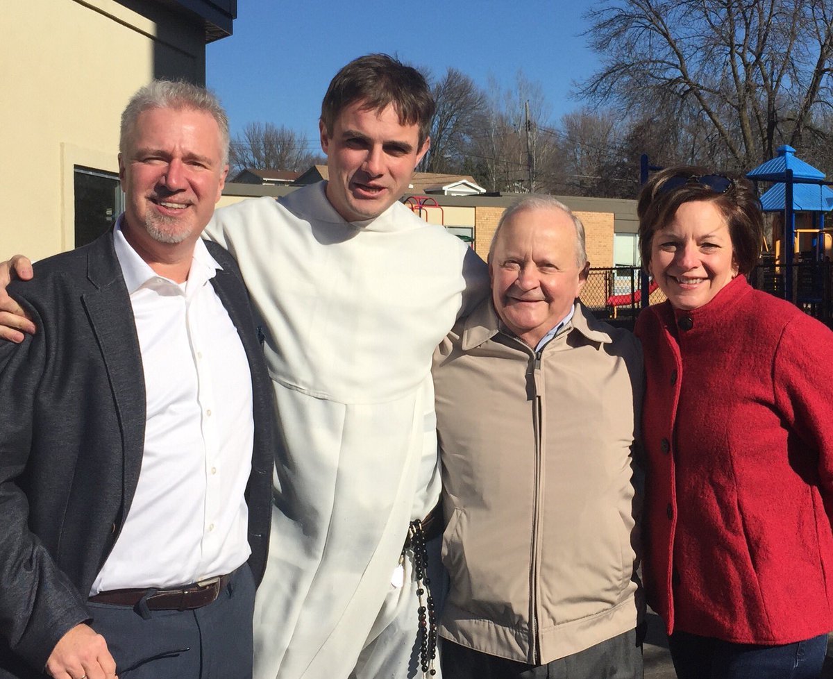 PAheadmaster's tweet photo. Fr. Maciej Okonski, chaplain 2008-2010, back in town with friends, including PA teacher emeritus Dr. McMahon #HeadmasterPost https://t.co/GHtG17im0B
