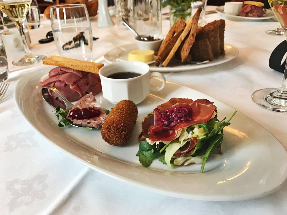 Heeerlijk eten dit weekend in de <a href="/GelderseStreken/">Gelderse streken</a>  Vanmiddag een geweldige lunch gehad bij De Gouden Karper in Hummelo👌🏻 #mooiachterhoek