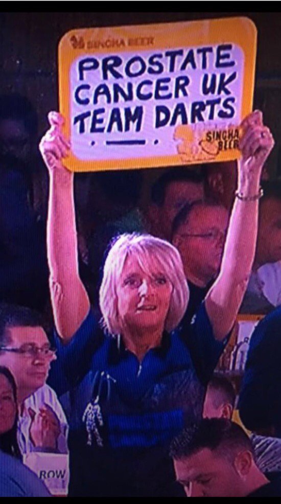 #TeamDarts out in force on Sky Sports at the #SinghaGSOD!  <a href="/BDOdarts/">BDO Darts</a> <a href="/OfficialPDC/">PDC Darts</a> <a href="/MvG180/">Michael Van Gerwen</a> <a href="/wolfiedarts/">Martin Adams</a> <a href="/PhilTaylor/">Phil Taylor</a>