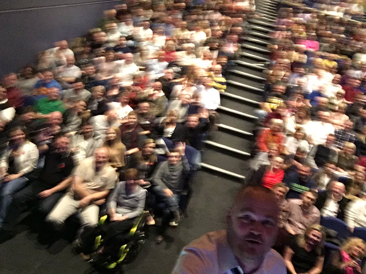 almurray's tweet photo. Stafford matinée! Too much fun for an afternoon. And the delightful Vinny https://t.co/Uo1X3oP8ay