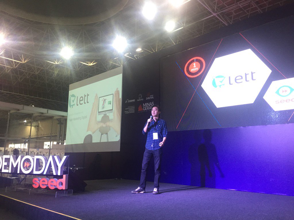anishmohammed's tweet photo. Lett - trade marketing digital presenting at #FINIT2016 https://t.co/sHEDhaDeOv