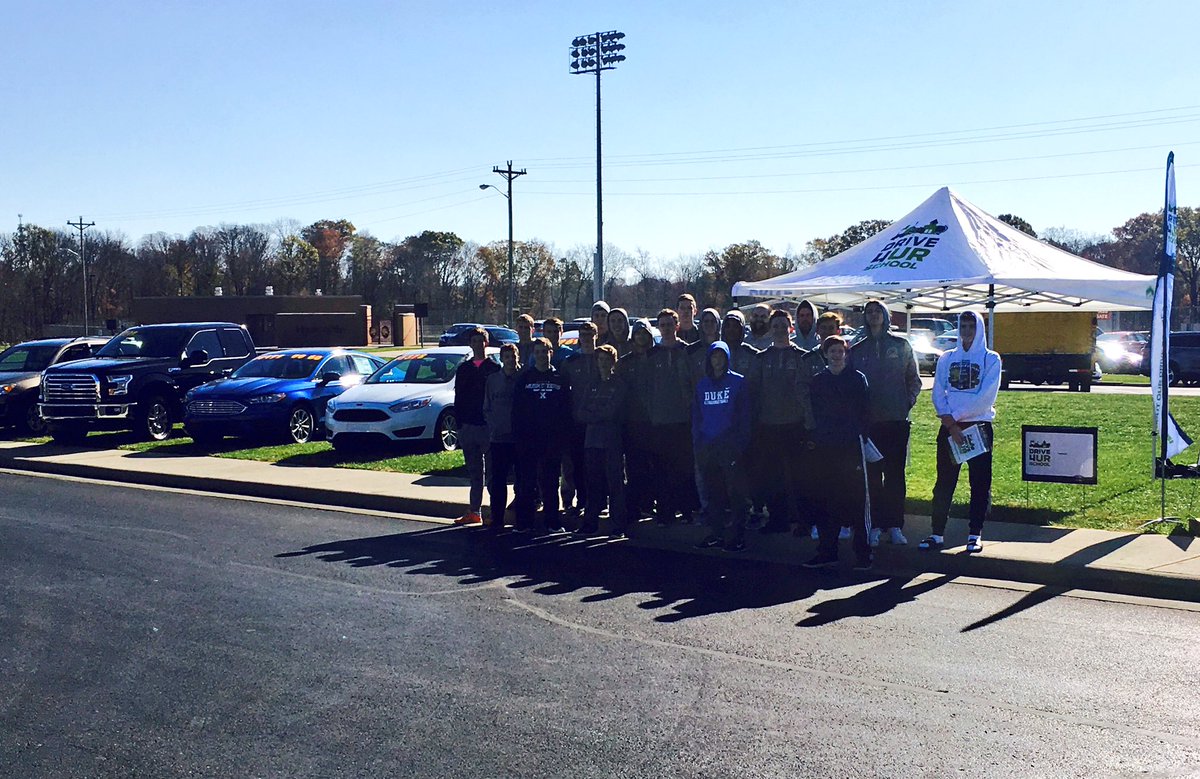 cooperjagsbb's tweet photo. Jags did work today raising money for the program! Very successful fundraiser because of the commitment of our guys! #Family #FordDrive https://t.co/TBApPnBNwK