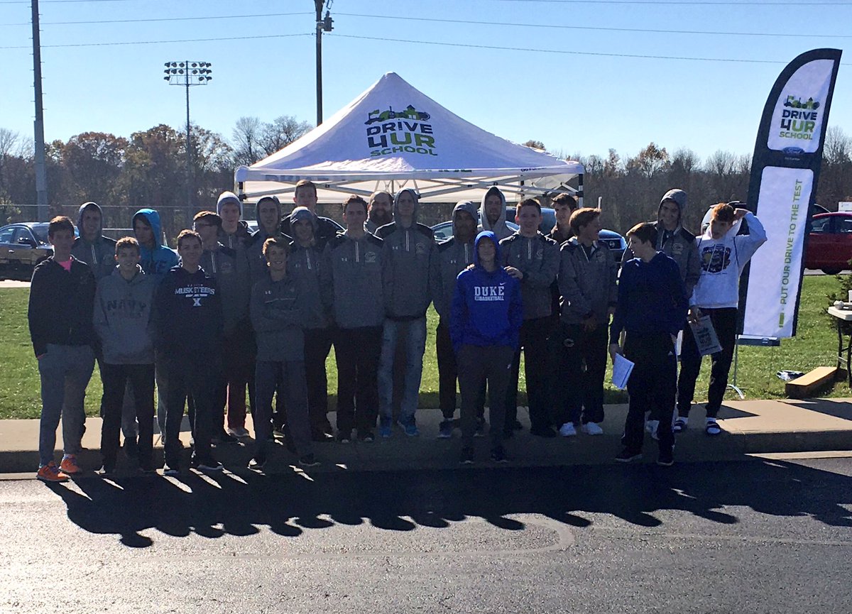 cooperjagsbb's tweet photo. Jags did work today raising money for the program! Very successful fundraiser because of the commitment of our guys! #Family #FordDrive https://t.co/TBApPnBNwK