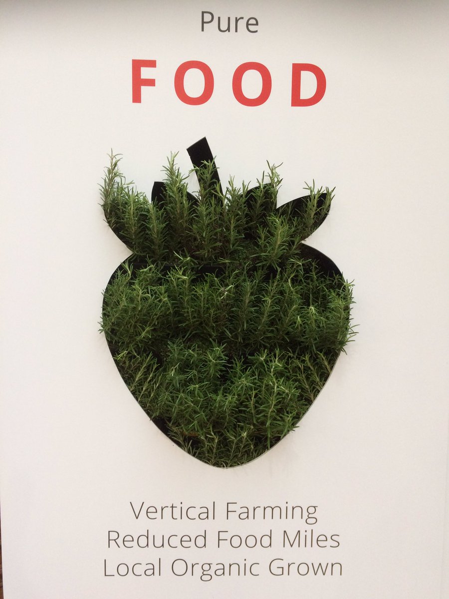 Blak_Outside's tweet image. Great display by @verticalgrowers ... #suds #gardens #verticle #planting harvesting rain water #RHSLondon