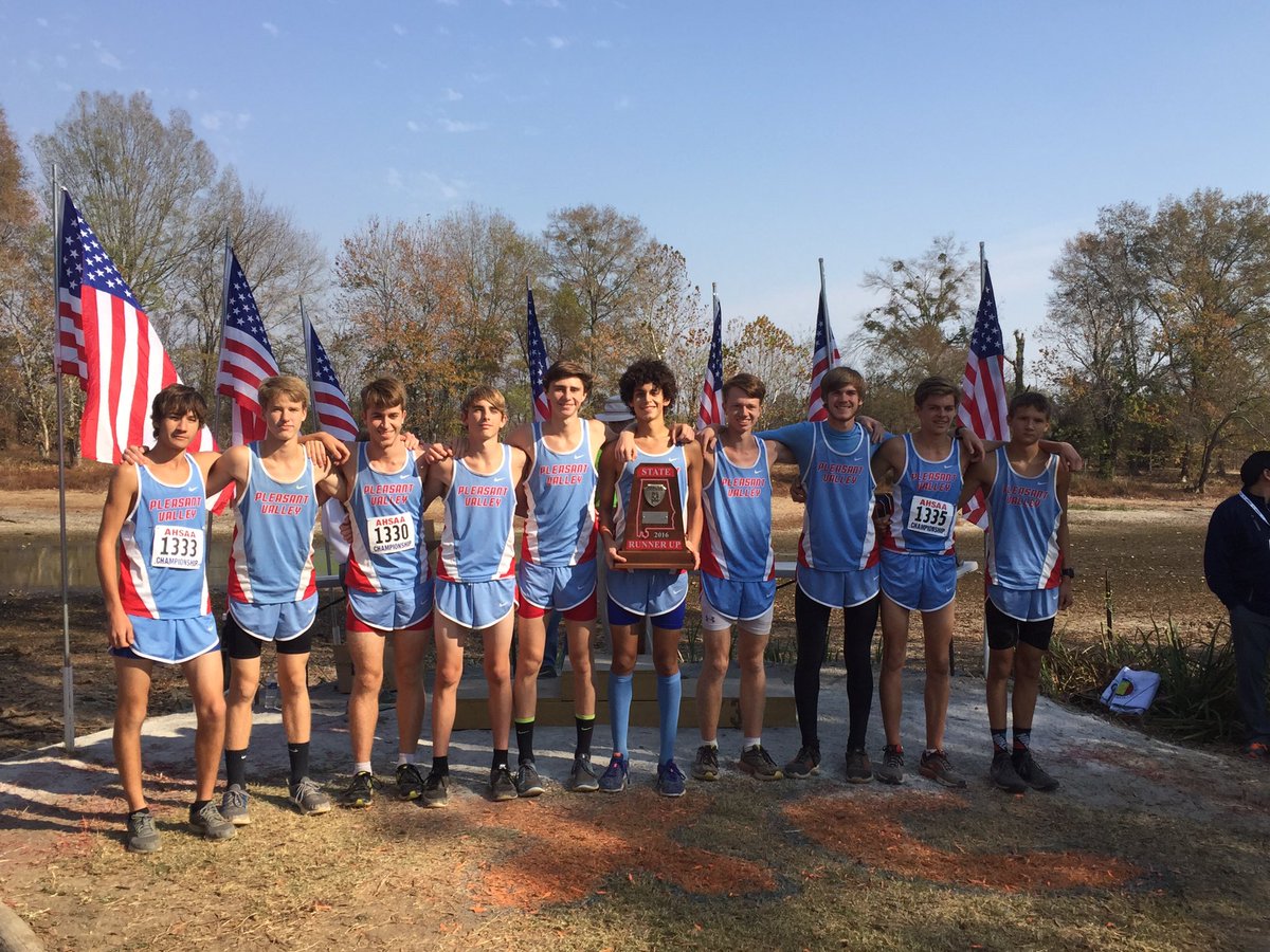PVHSRaiders's tweet image. The Raiders are your 3A state XC runner-up!! Great job!! #redmap @ccboe_news