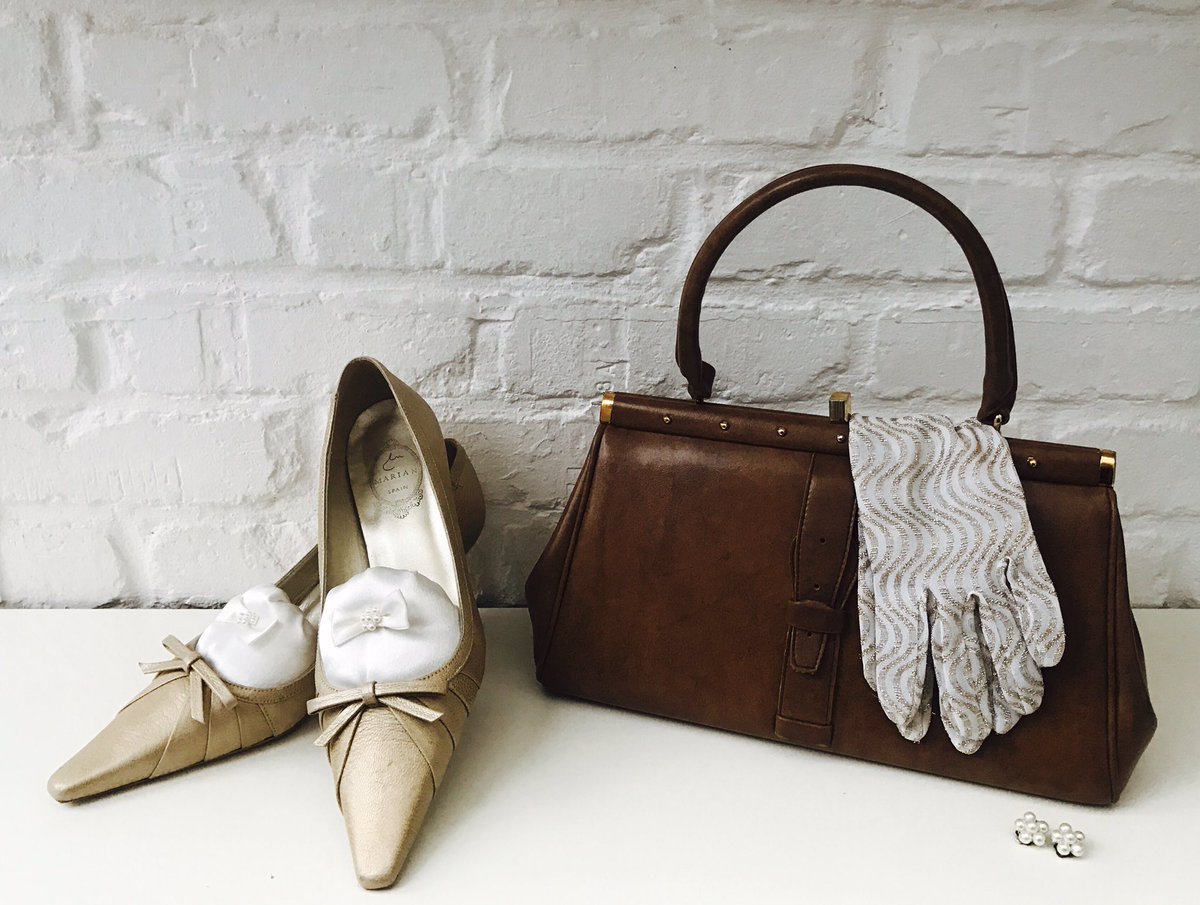 The Vintage Bag Lady (JoolsCreevy) Twitter