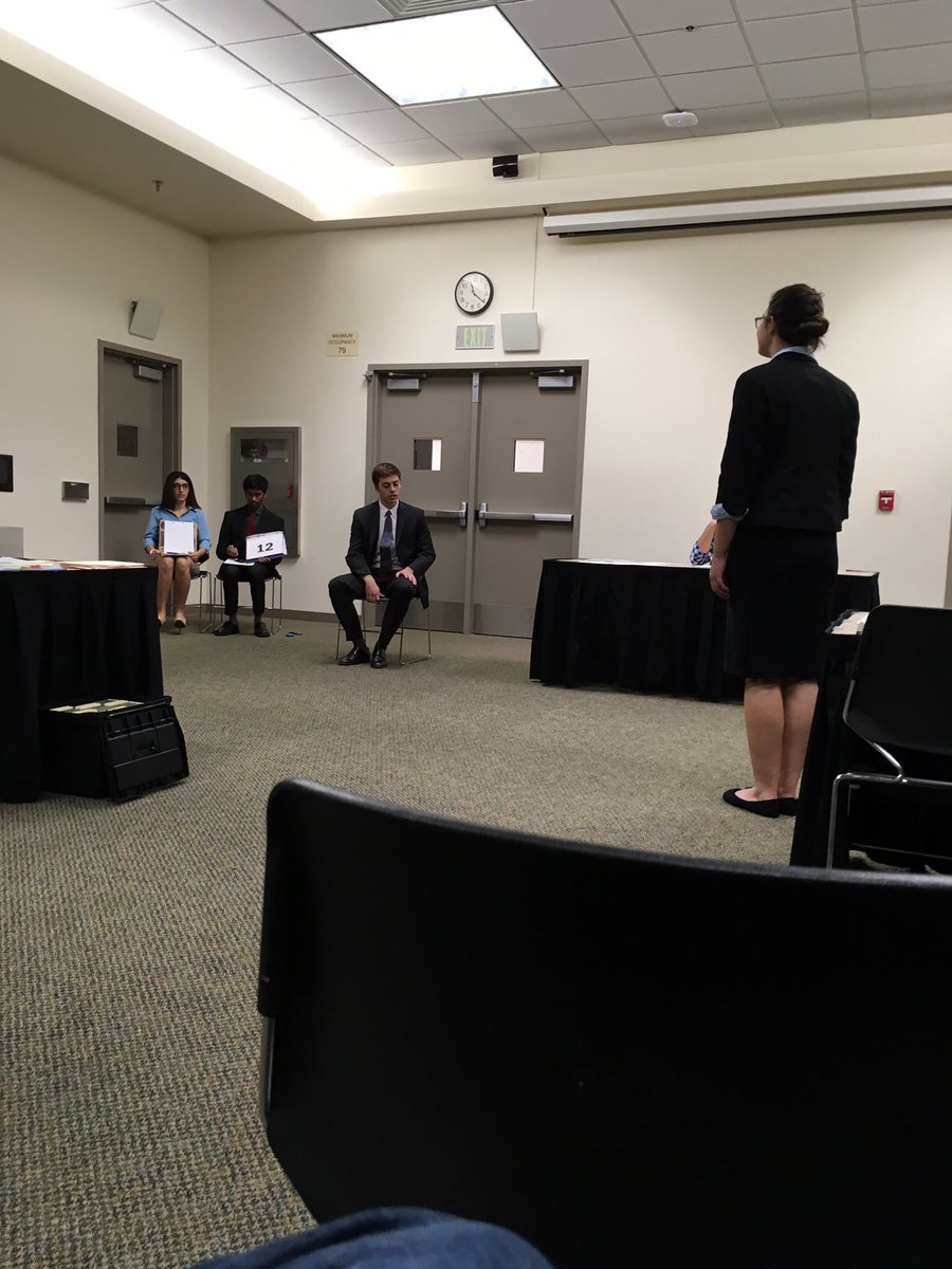 Frosh. Emily Jones directs Adrian Edwards. (Location: Anteater Invitational)