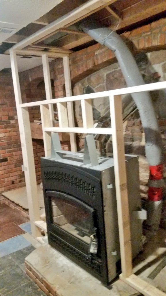 JonLeeder's tweet image. When I'm not laying interlock, digging a trench or planting trees I'm framing in a fireplace lol # Saturdaywork #indoorwork