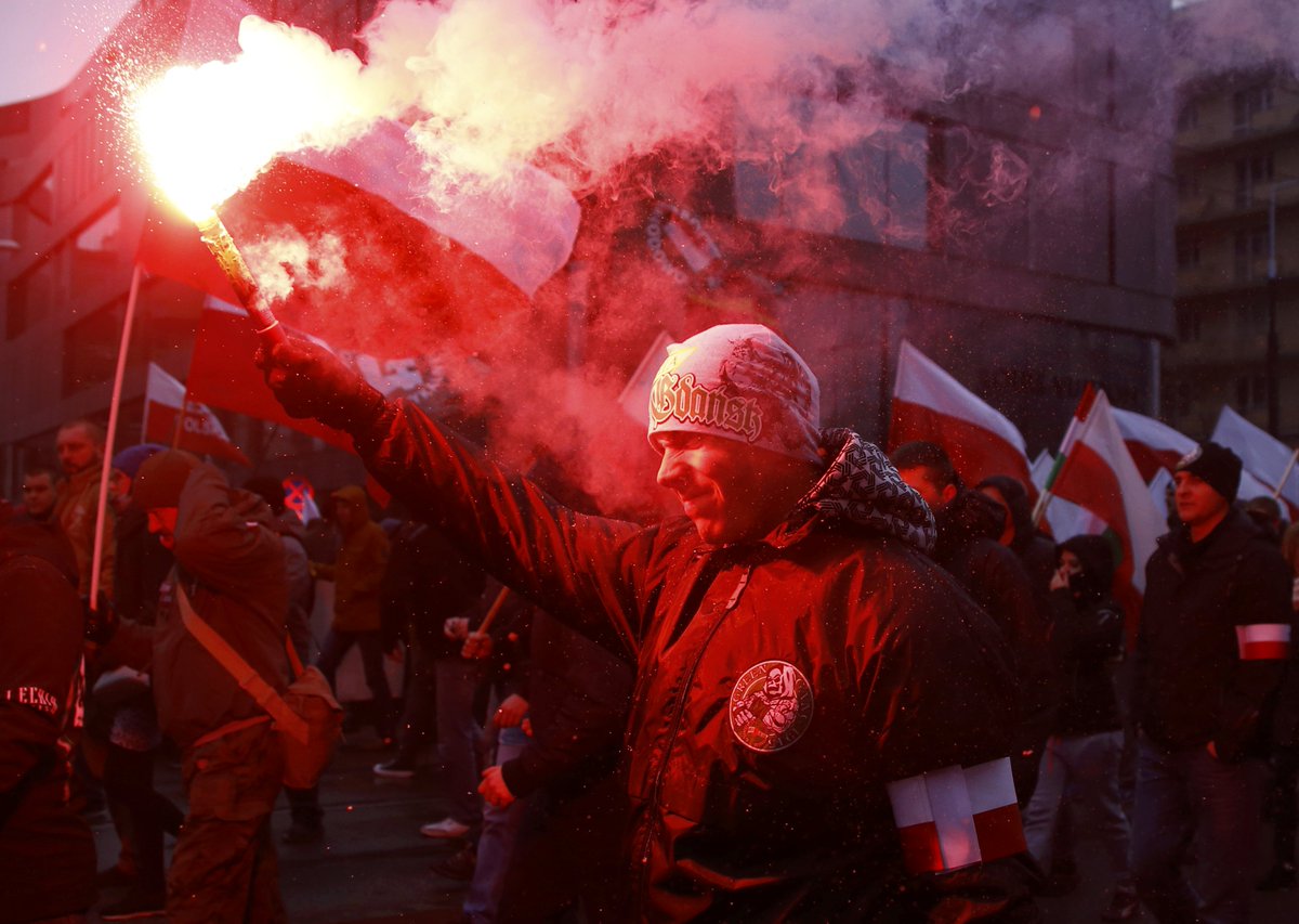 Сжигать украинцев. Польша горит. Антисемитизм в Польше.