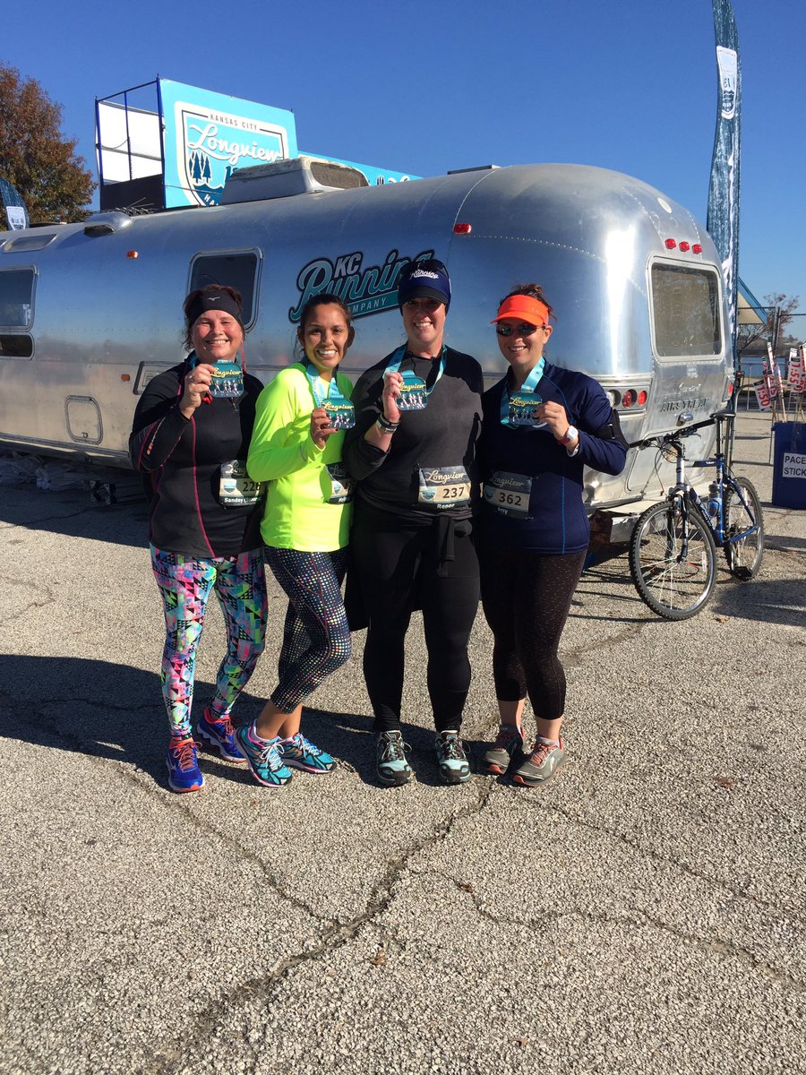 reneelstefani's tweet photo. Thanks Longview! Beautiful half marathon on this chilly &amp; hilly morning! Half marathon #12 is in the books!! #runchat #bibchat #longviewhalf https://t.co/2G12psOBMP