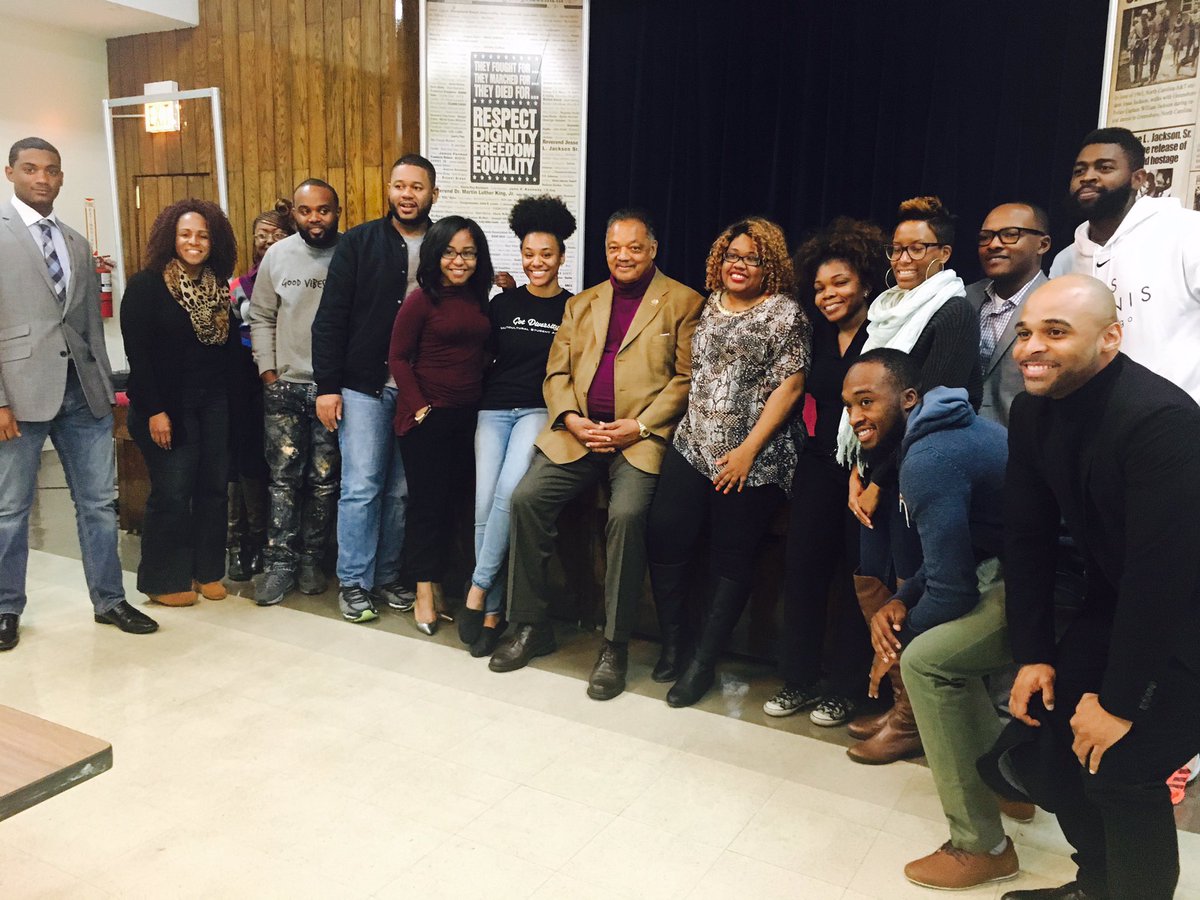 projectmarchnow's tweet photo. Thank you @RevJJackson for believing in our fight &amp; standing behind this generation of freedom fighters ✊🏿#KeepHopeAlive #projectmarchnow https://t.co/KLN9kQzJdO