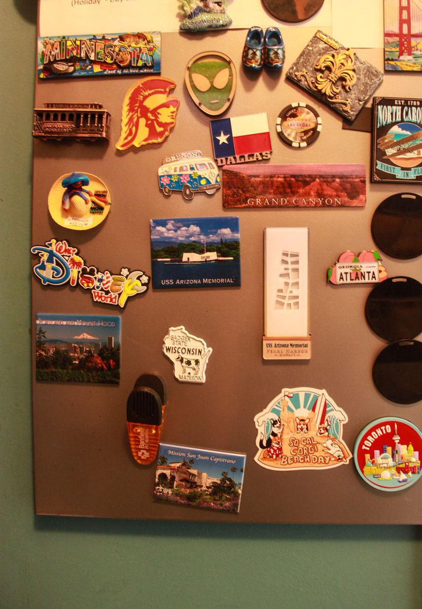 mollymoneil's tweet photo. "If you go on a trip... bring back a magnet!" https://t.co/LKLXU1zThK