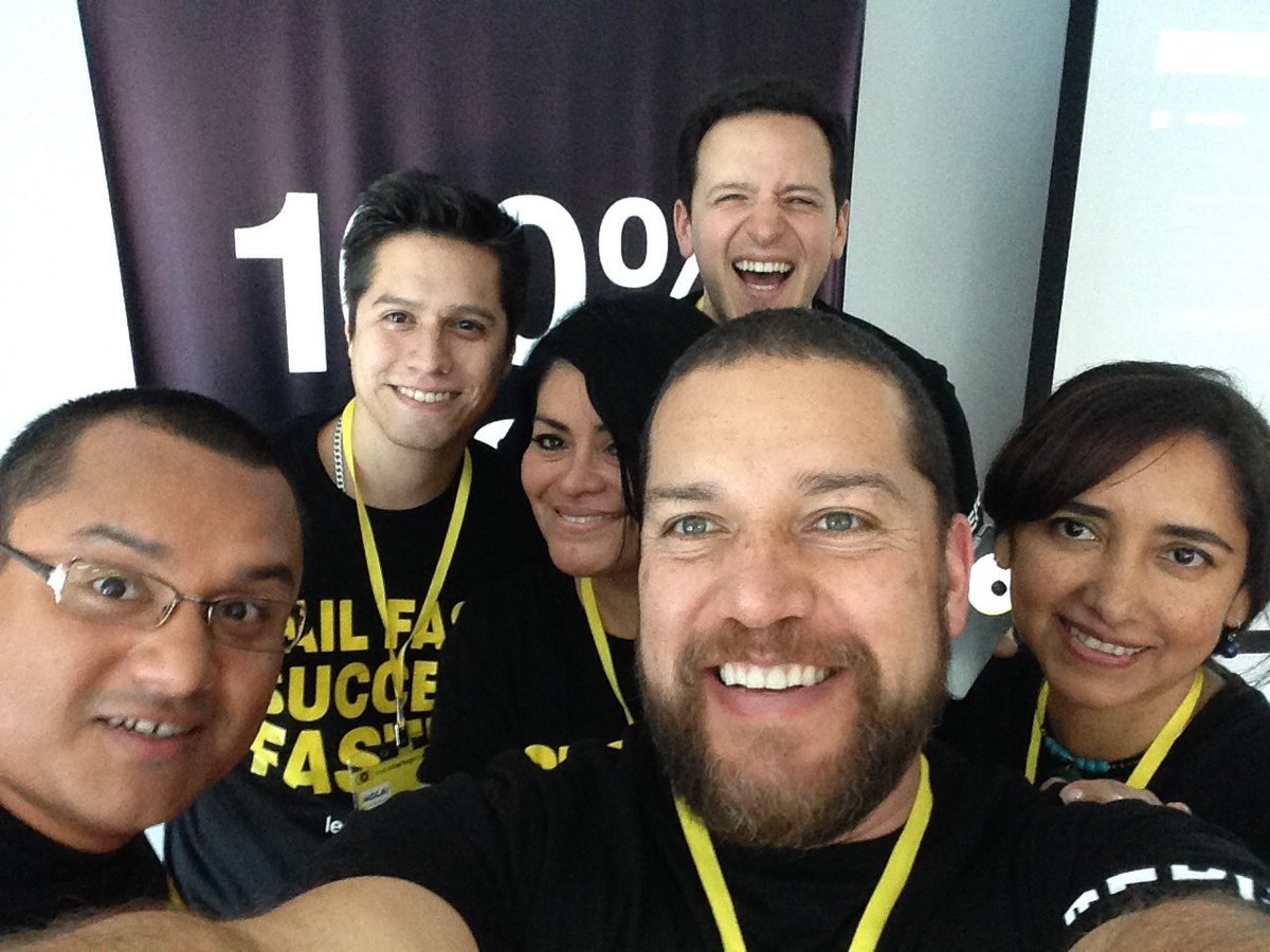 alfredof's tweet image. El equipo de mentores #lsmlima #lsm_peru @MariaLauraCuya @innovafunding