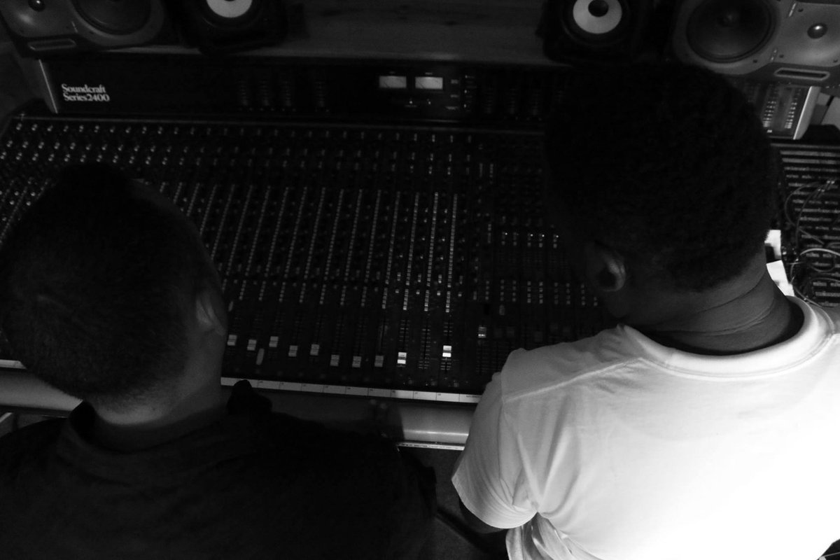 EssConnect's tweet image. #IslandDweller #EssLife #OneGoodThingAboutMusic #VoiceFulRecords