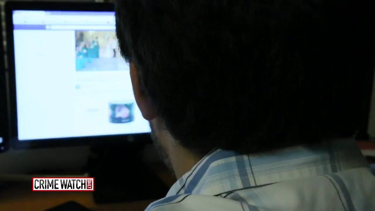 MyTrueCrimeNews's tweet image. ICYMI: Watch as @ChrisHansen takes you behind-the-scenes of #HansenVsPredator buff.ly/2eqaAQV