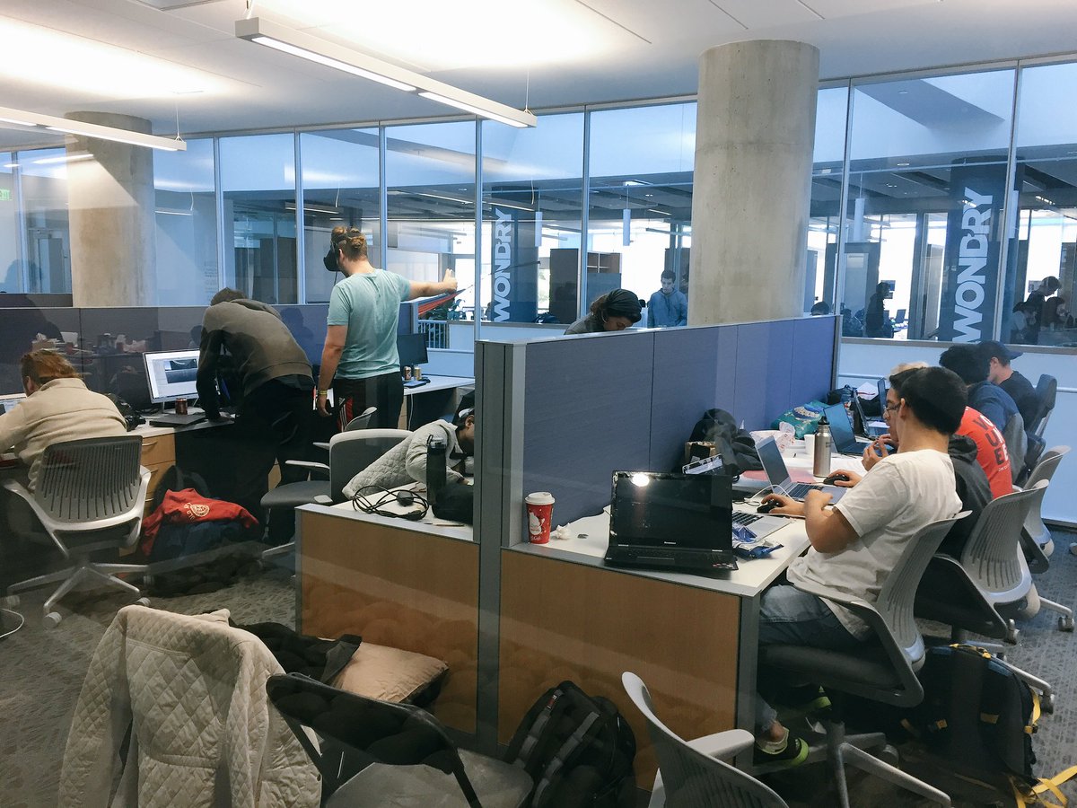 ReedOmary's tweet photo. Day 2 of #VandyHacks: 430 attendees from across US! Teams in various stages of designing &amp; prototyping. Some stayed up all nite!
@thewondry https://t.co/5TVANNntvZ