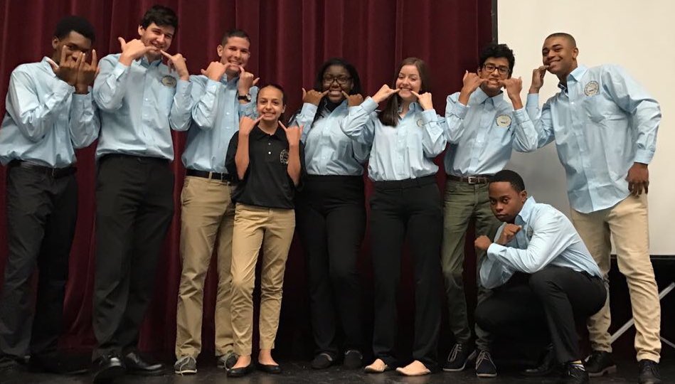 _xxAlexiss's tweet photo. Just to let you guys know we're from Broward. #BCASC https://t.co/0pMNVIB1RO