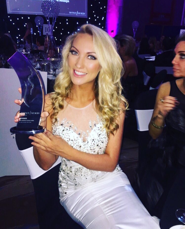 DrLeahTotton's tweet photo. Dr Leah clinics WON!!!! We have been crowned BEST COSMETIC CLINIC LONDON! My god!!!!! So proud of my exceptional team! https://t.co/vvUvXGttug