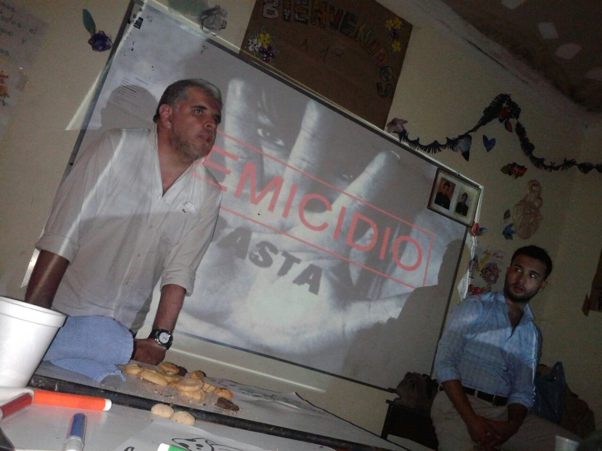 Realizamos una jornada sobre erradicación de la violencia de género y femicidios junto a la ONG "Cuidar la vida" #LaPlata #NiUnaMenos