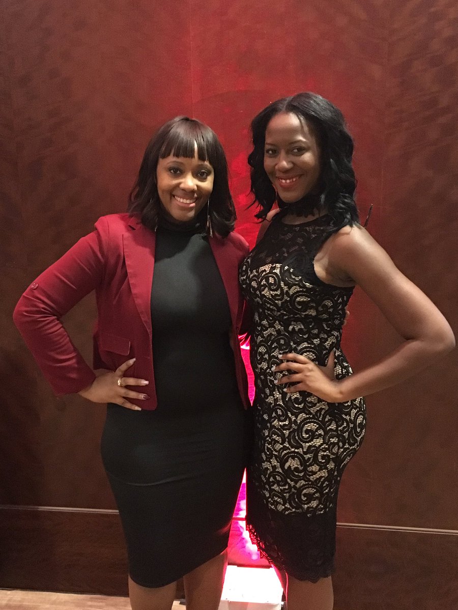 MiamiNorlandSHS's tweet photo. Vikings say "Thank You City Year" for being apart of the Norland Family! #cityyeargala #CityYearMiami #PaintMiamiRed https://t.co/g5rWZVF8iN