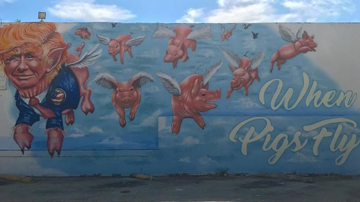 'When Pigs Fly' #mural depicting President-elect #Trump comes down fw.to/unELGS?utm_med… https://t.co/h4Ei36YroK