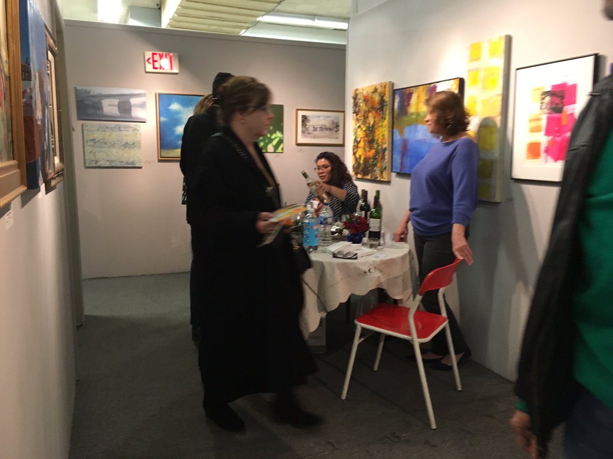 ColumbiaPikeArt's tweet photo. Great turnout at tonight's pARTy! We're here tonight until 9, and back tomorrow 2-5!
#pARTy2016 #cpas https://t.co/T6NpPrrO6P