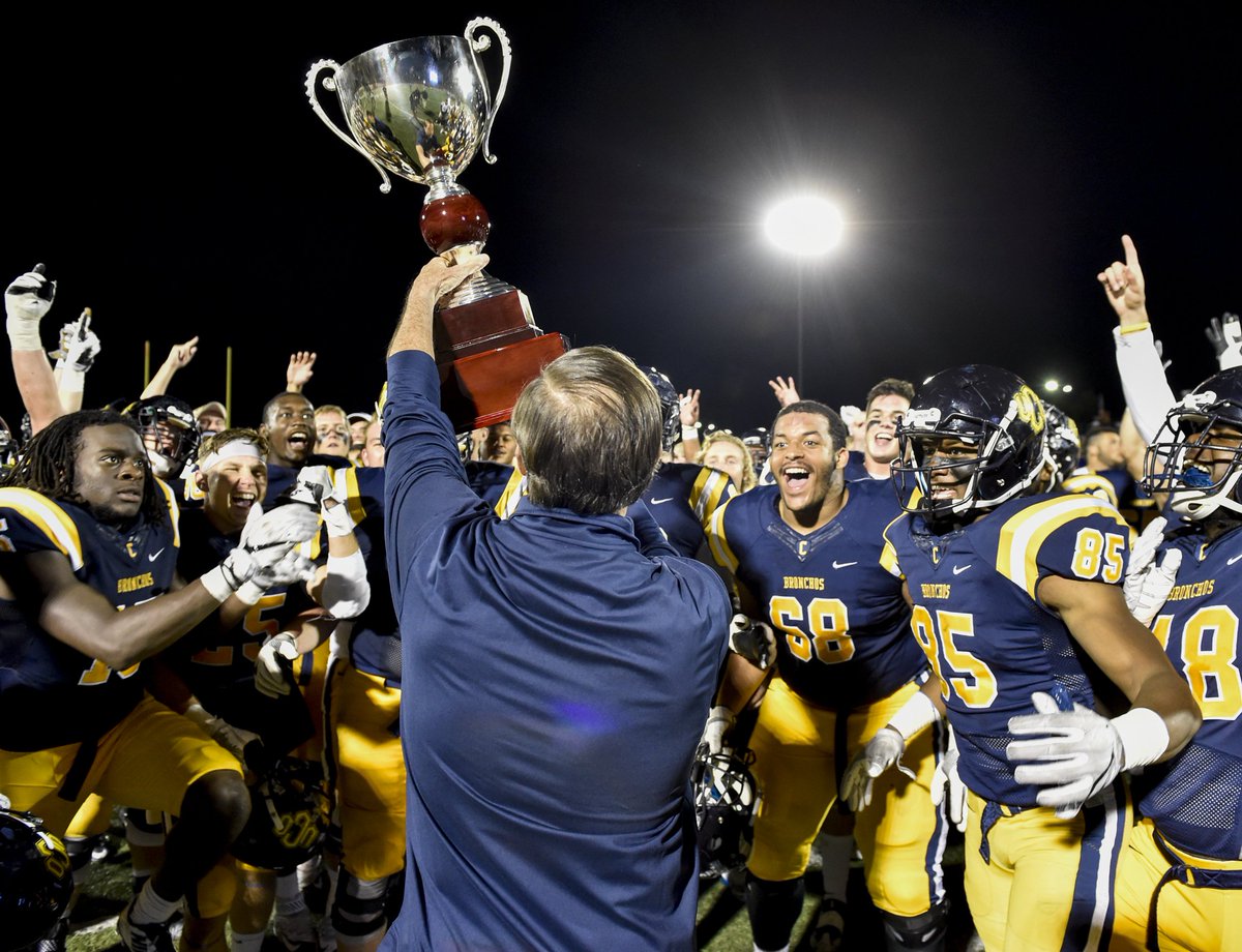 UCO Bronchos tweet media