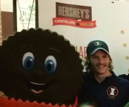 rsomer_'s tweet image. When you meet your hero in real life