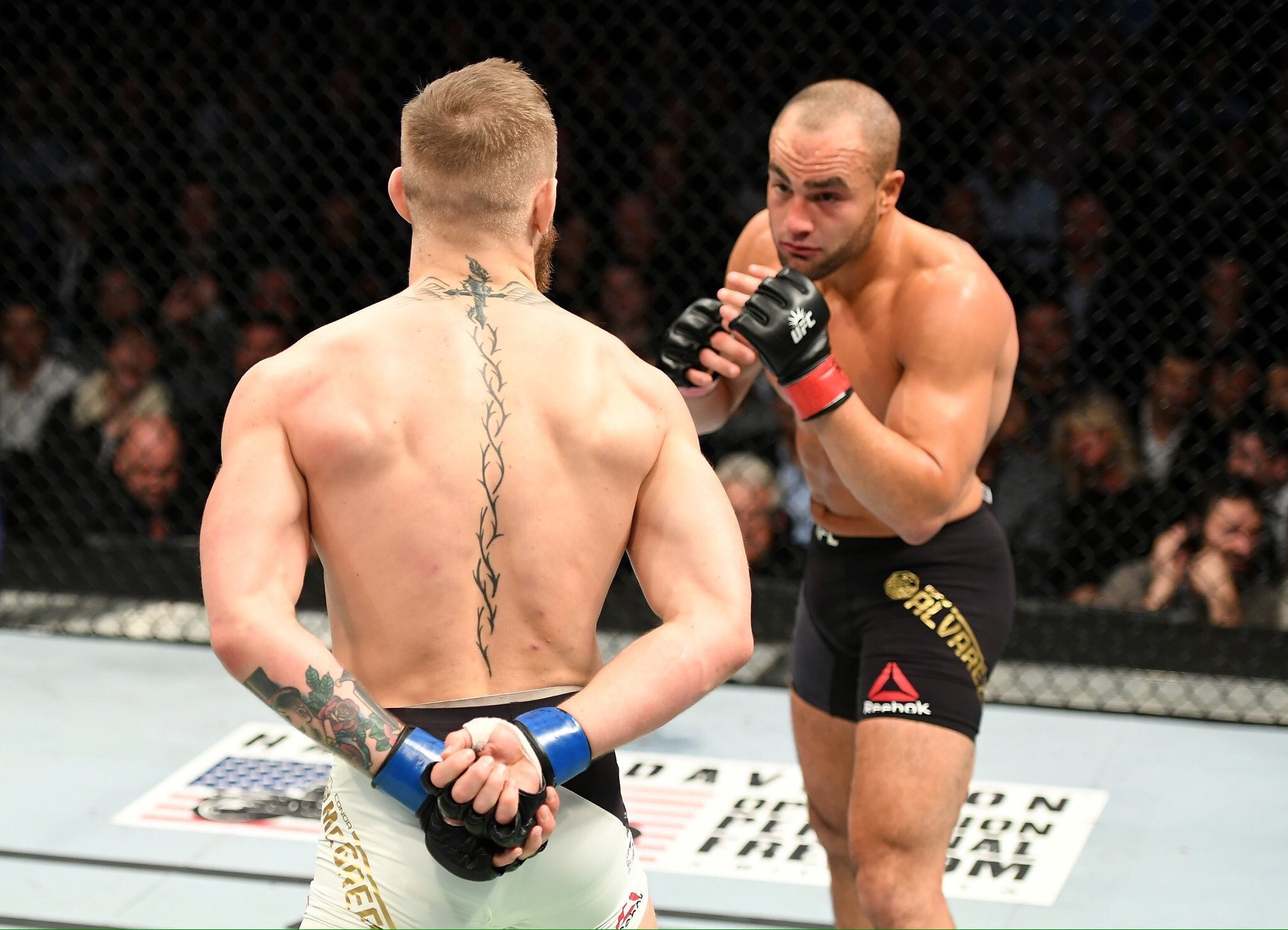 Коннор Eddie Alvarez