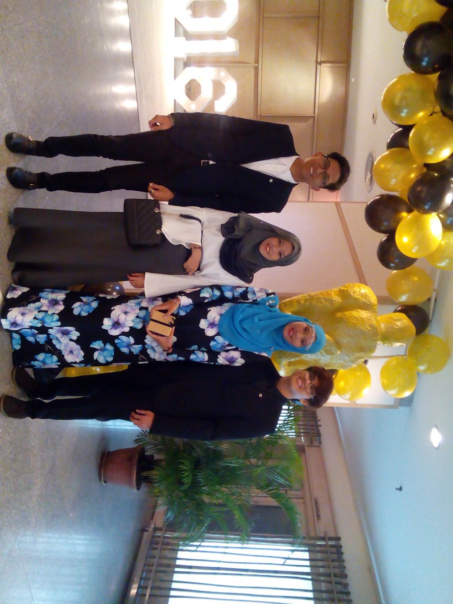 gosickkkkk's tweet photo. #ANA2016 Well im looking good in this picture..Wakaakaa https://t.co/uCMy4m3LLI