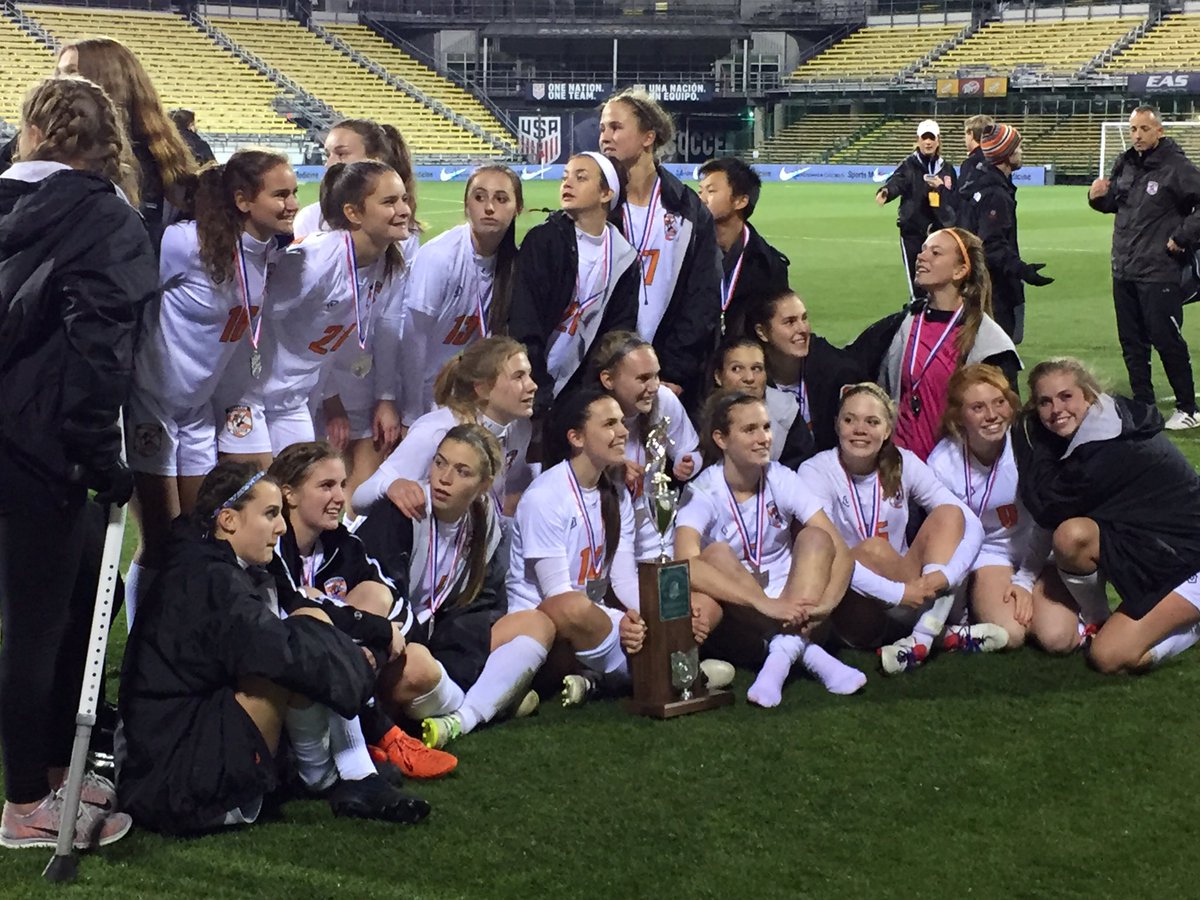 Hunt_EdLeader's tweet photo. R16N was a season to remember Lady Tigers. All of #CFEVS is proud! State Runner Up https://t.co/wqNmuIOKZq