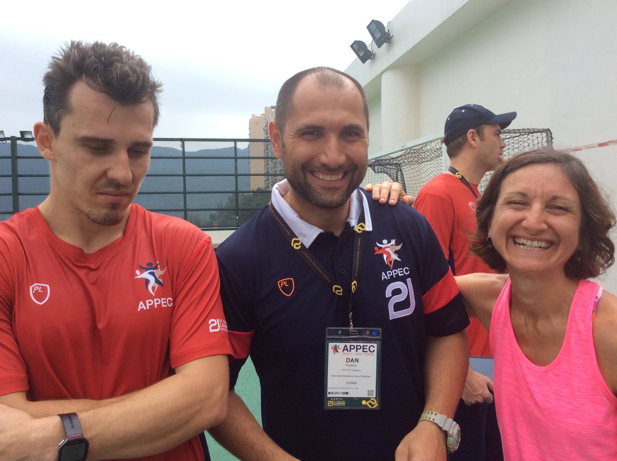 Dan_PE_Popescu's tweet photo. The one and only @leticarino ...always full of smiles #APPEC2016 https://t.co/v9IIjCsiUP