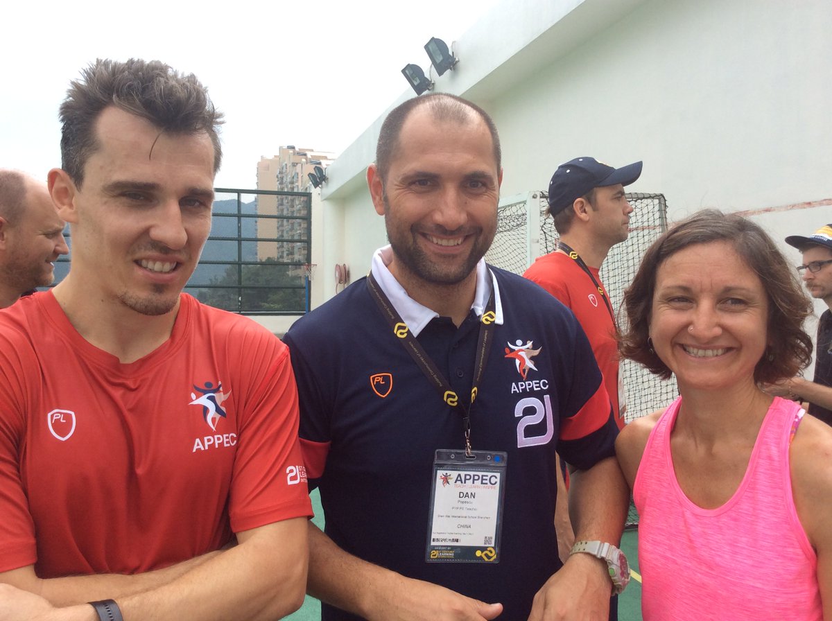 Dan_PE_Popescu's tweet photo. The one and only @leticarino ...always full of smiles #APPEC2016 https://t.co/v9IIjCsiUP