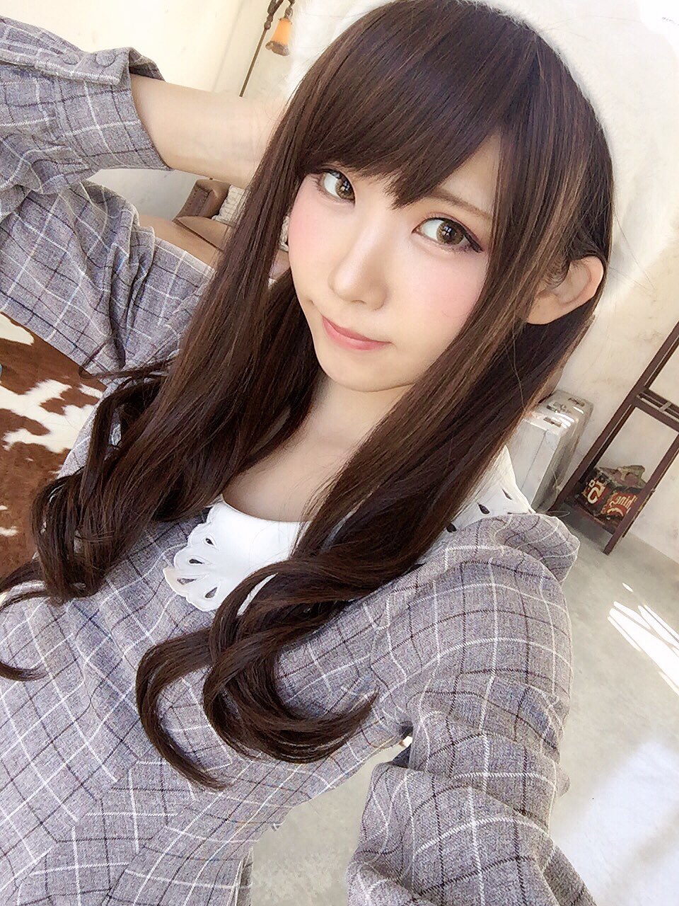 えなこ ベレー帽買い直して撮影してます T Co Cmysorom2p Twitter