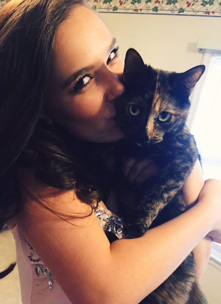 madisonmckaig's tweet photo. Miss you bby 😪 https://t.co/E0fZW8S54O