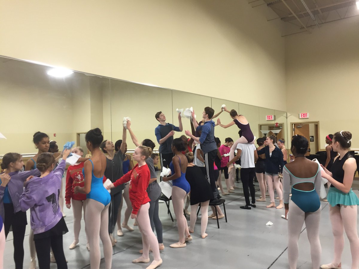 Gwinnett Ballet Theatre students show how much they care by keeping the studio clean! Great teamwork! #GBT #dancelife #cleanstudio