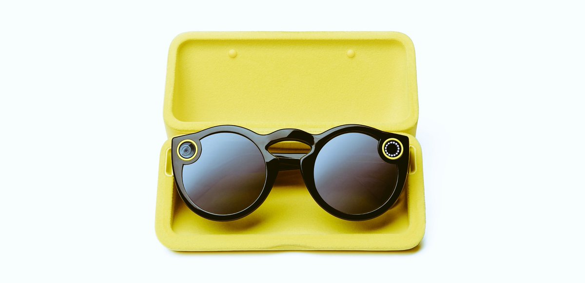 RoblemVR's tweet image. 2 @Snap Predictions:

1. A #snapbot vending machine will pop up in Seattle early TOMORROW morning.

2. #Spectacles resale prices hit $2,000.