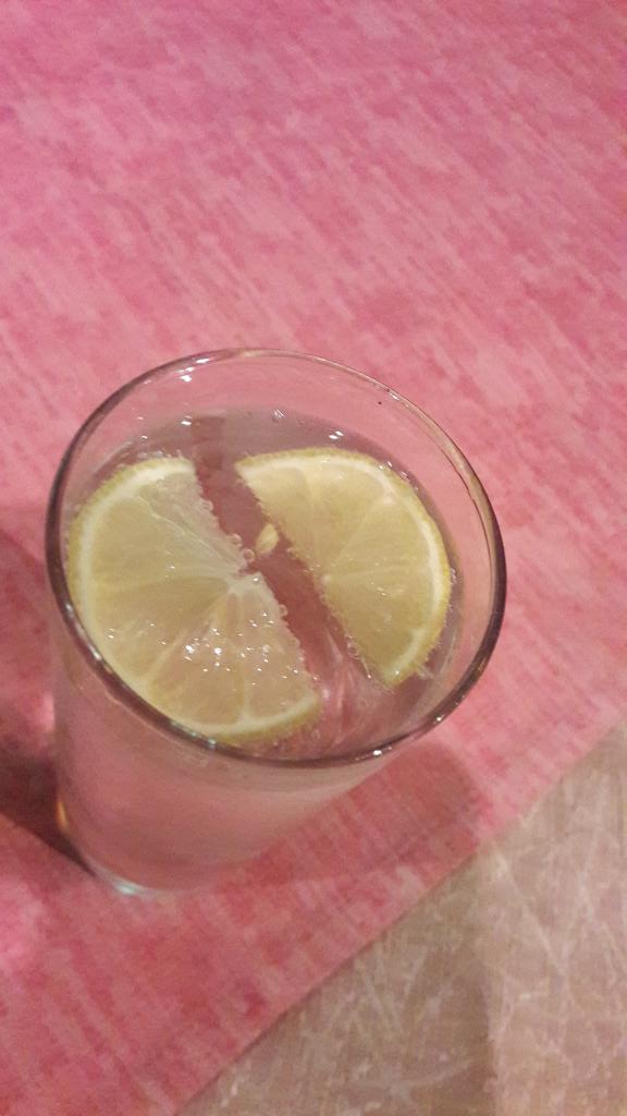 ashmita0922's tweet photo. #Sprite #lemon #awesomedrink #dinnerdate https://t.co/HFDve6M8MD