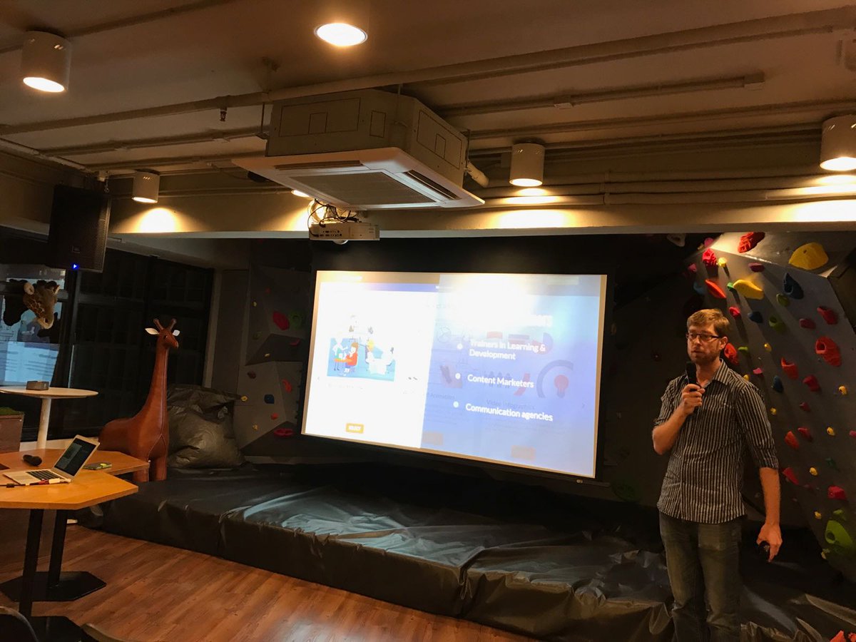 IxDAHK's tweet photo. We had a great night with @GoAnimate at https://t.co/vV4k5rJIfW with Nicolas! Thank you all for joining us! #ixda #ux #hongkong https://t.co/ZrDQAzfdA0