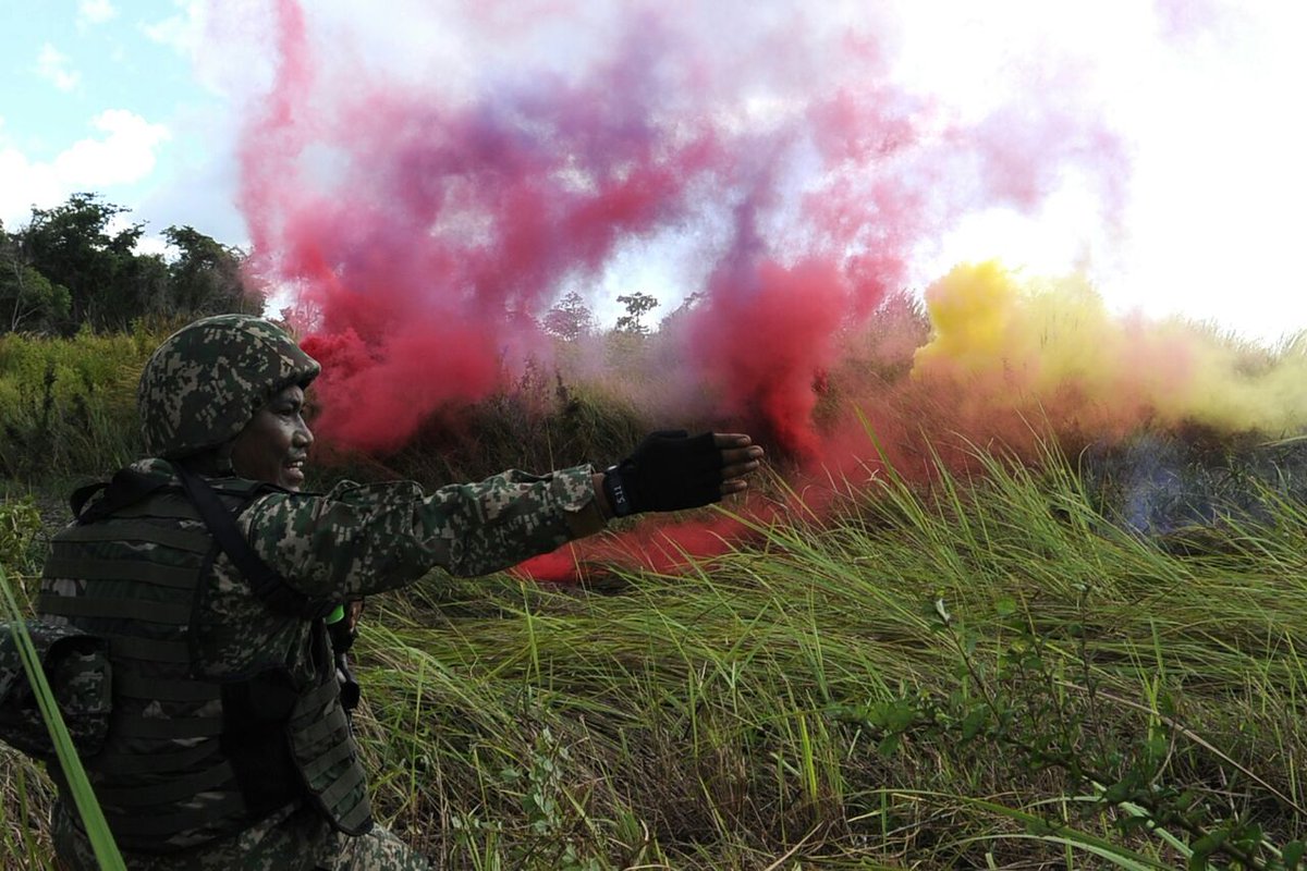 Mengukuhkan perhubungan dua-hala ketenteraan Malaysia-US #ExTigerStrike #Sabah <a href="/HishammuddinH2O/">Hishammuddin Hussein 🇲🇾</a>