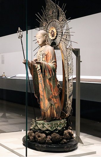 大阪・藤田美術館/地蔵菩薩立像(鎌倉)】袈裟は橙色に青や緑で遠山を