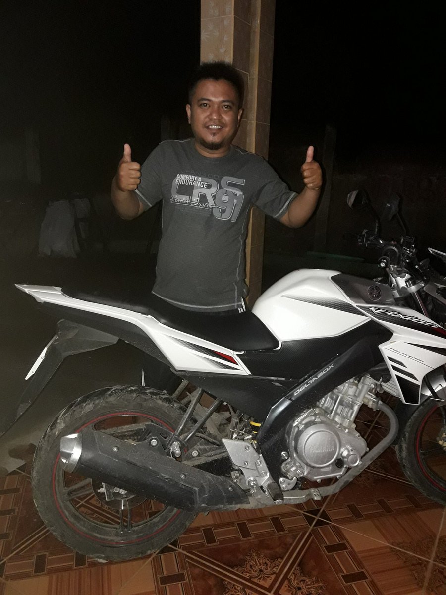 itongsaputra's tweet photo. @TRANS7 @MOTOGPT7 @YamahaIndonesia yamaha selalu juara #ZagoanSuper #MioZ https://t.co/6pzwDX8d54