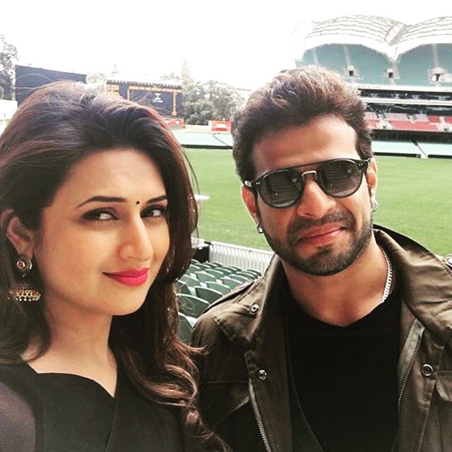 Pooja19991's tweet photo. I had my own happy dance after seeing these 2 miracles! These people never fail to make me love them more!! #LoveOfMyLife #DivanForever 😍😍💘💘 https://t.co/S339KExoLL