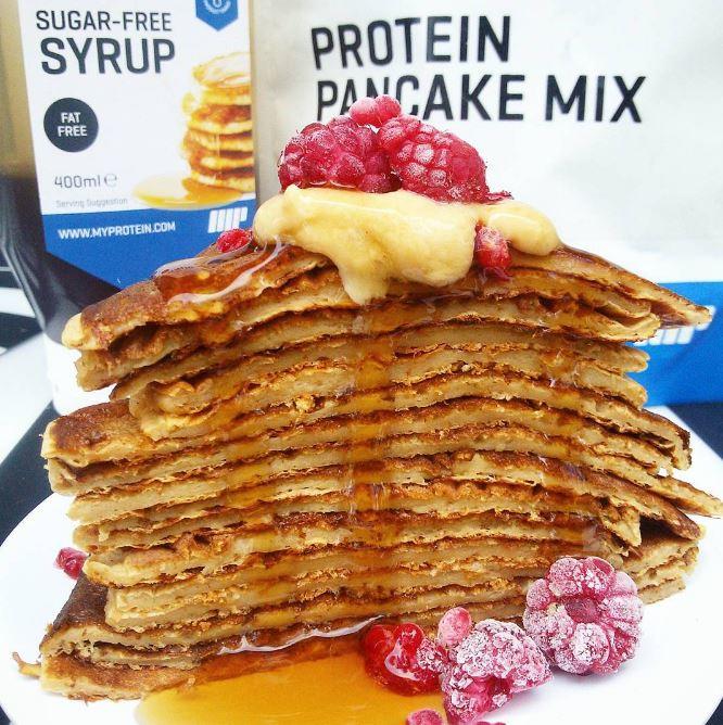 Myprotein's tweet photo. Who would love for someone to bring them protein pancakes in bed this morning?! 😍👌

Get yours: https://t.co/ssPPqKHz9K

[@_katnova_] https://t.co/QDiWmRs6cl