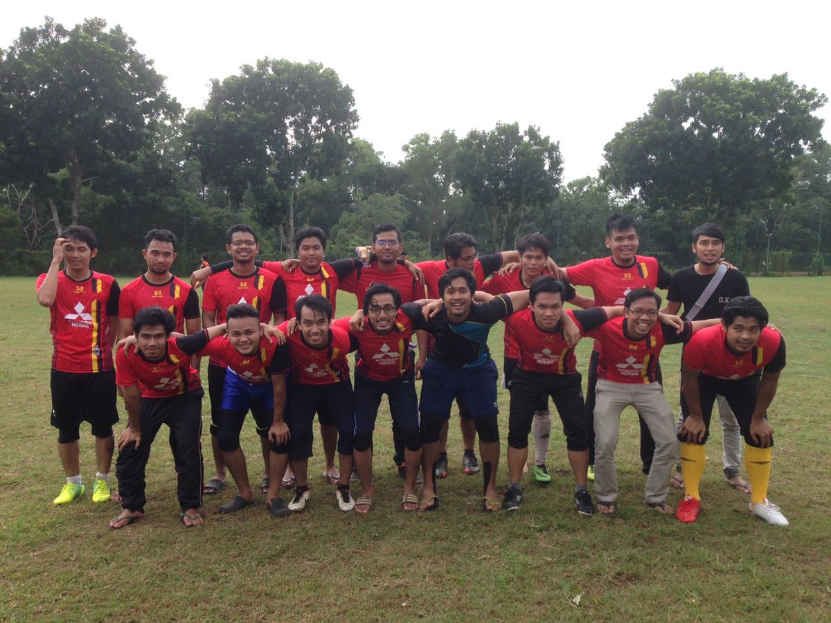 ashraffmiroL's tweet image. Heals Football League.
korg sume gempak,im proud of uolls.!
Bronze not badla guys💪
#bolapadang 
#hamstringpull