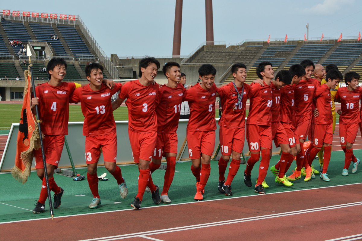 サッカーダイジェスト 選手権予選 出場校一覧 日曜日の結果を速報 東福岡 桐光学園 滝川二など８校が名乗り T Co 0spxpb13gn 高校サッカー 高校選手権 東福岡 滝川第二 桐光学園 帝京長岡 長崎総科大附属 サッカー好きな人rt