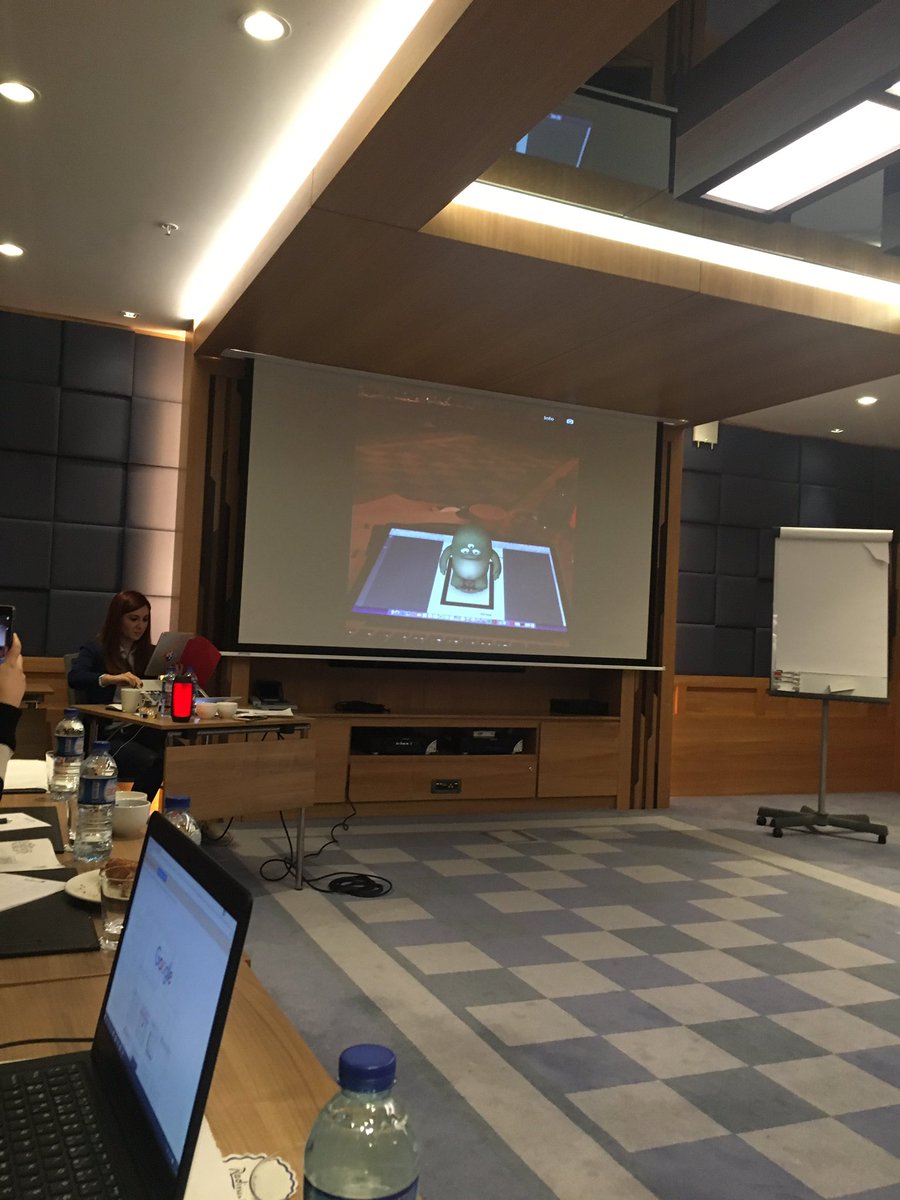 dincherdemir's tweet photo. #AugmentedReality #EtzMakers https://t.co/Z4bOLZi8oF