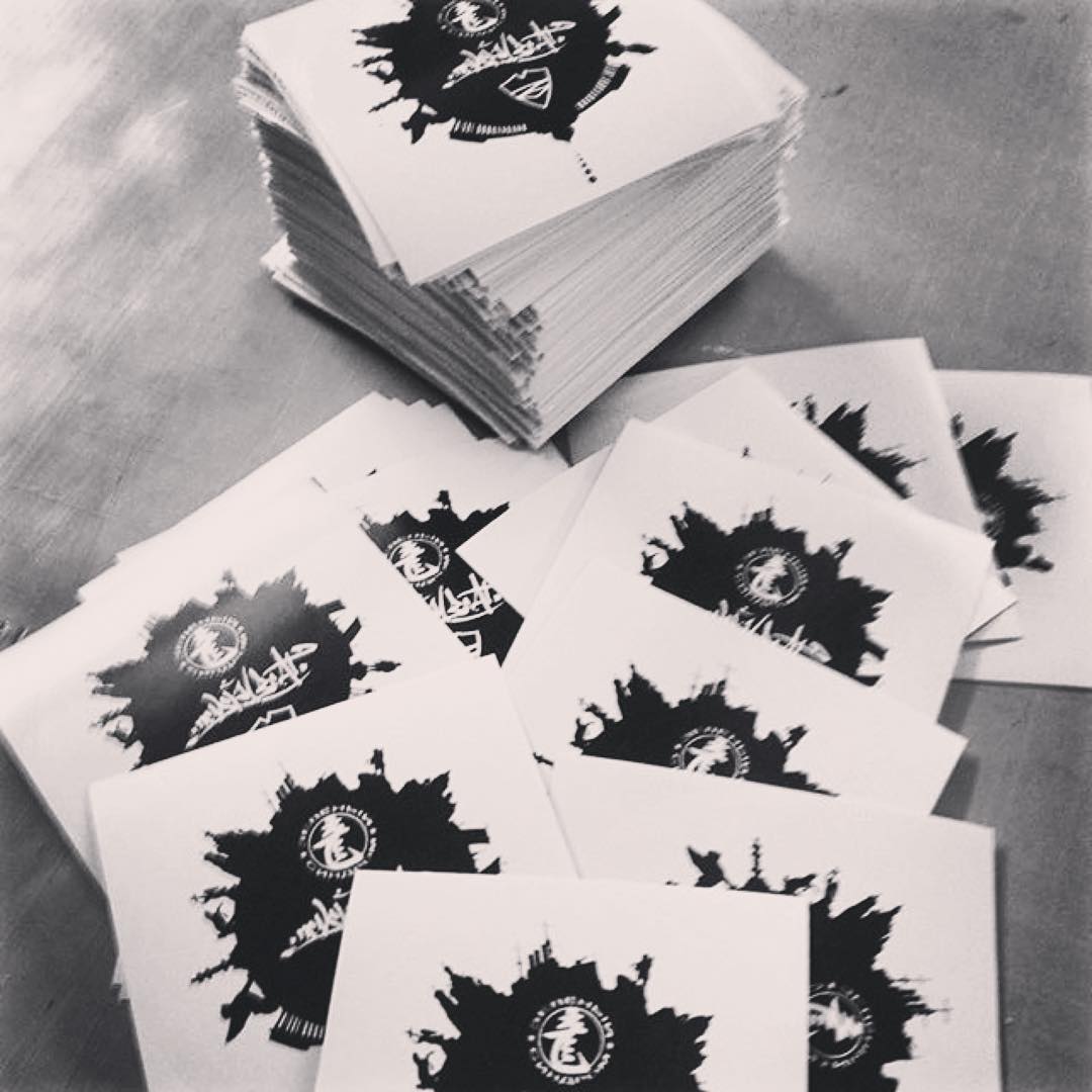 Наклейки можно взять в магазине #ПитерскийЩит #ПЩ #ЗеленыйСиндром #НевскийБит #СанктПетербург #Питер #AKSIGN #AKSIGNidraw #idraw