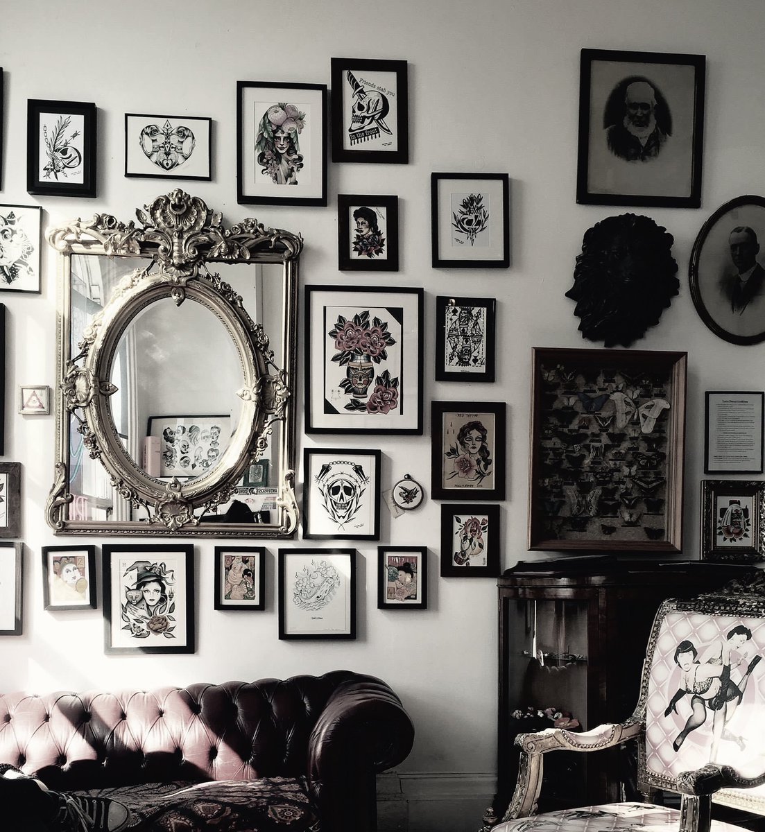 REDTATTOOLEEDS's tweet photo. Opening times: Monday - Saturday 10~6 Sunday 11~4 walk in #piercing everyday @leedscornex #leedspiercing #leeds #calllane #leedstattoo https://t.co/IXd2CVZl8c