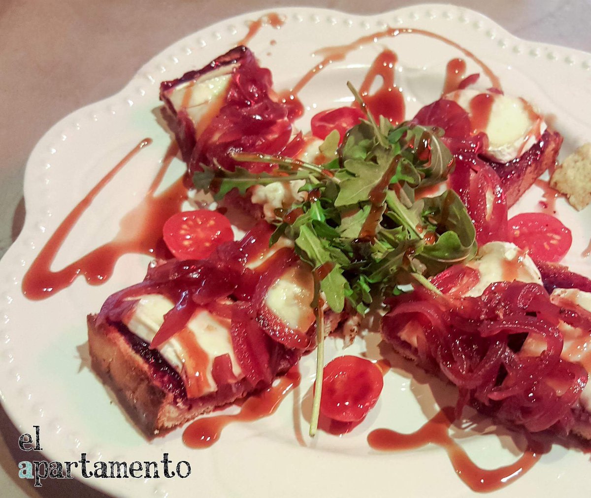 Tosta Camembert <a href="/apartamentogb/">apartamentogastrobar</a> <a href="/ethyssenmalaga/">Entorno Thyssen Mlg</a> <a href="/Markus_Beer84/">Markus Beer</a> <a href="/SuSiMarcos_2010/">SuSi y Marcos</a> @QUESTIONOGC <a href="/vidabienestarsa/">Vida y Bienestar</a> @malagasecome <a href="/bajomisombrilla/">Bajo mi sombrilla ☂</a>